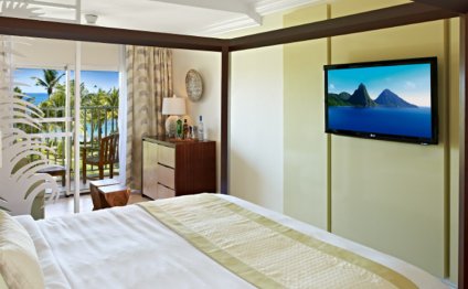 Coconut Bay Beach Resort in St. Lucia