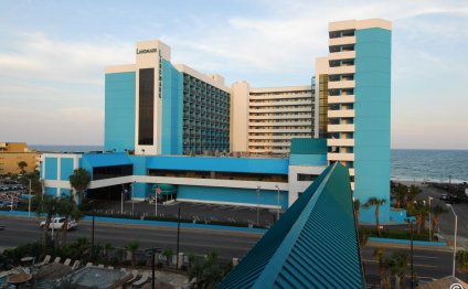 Book Landmark Resort, Myrtle