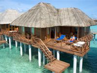 Jacuzzi Water Villa - Vilureef Beach & Spa Resort Maldives