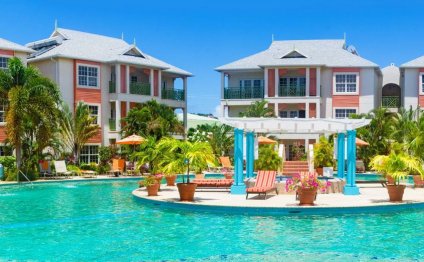 St. Lucia Bay Gardens Beach Resort