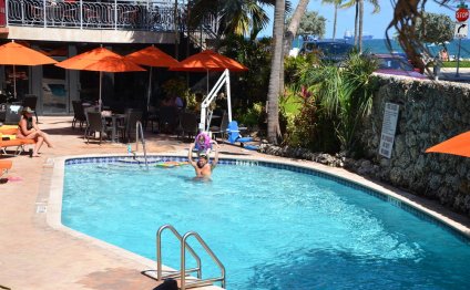 Sea Club Resort FT Lauderdale Reviews