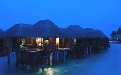 Vilu Reef Beach & Spa Resort